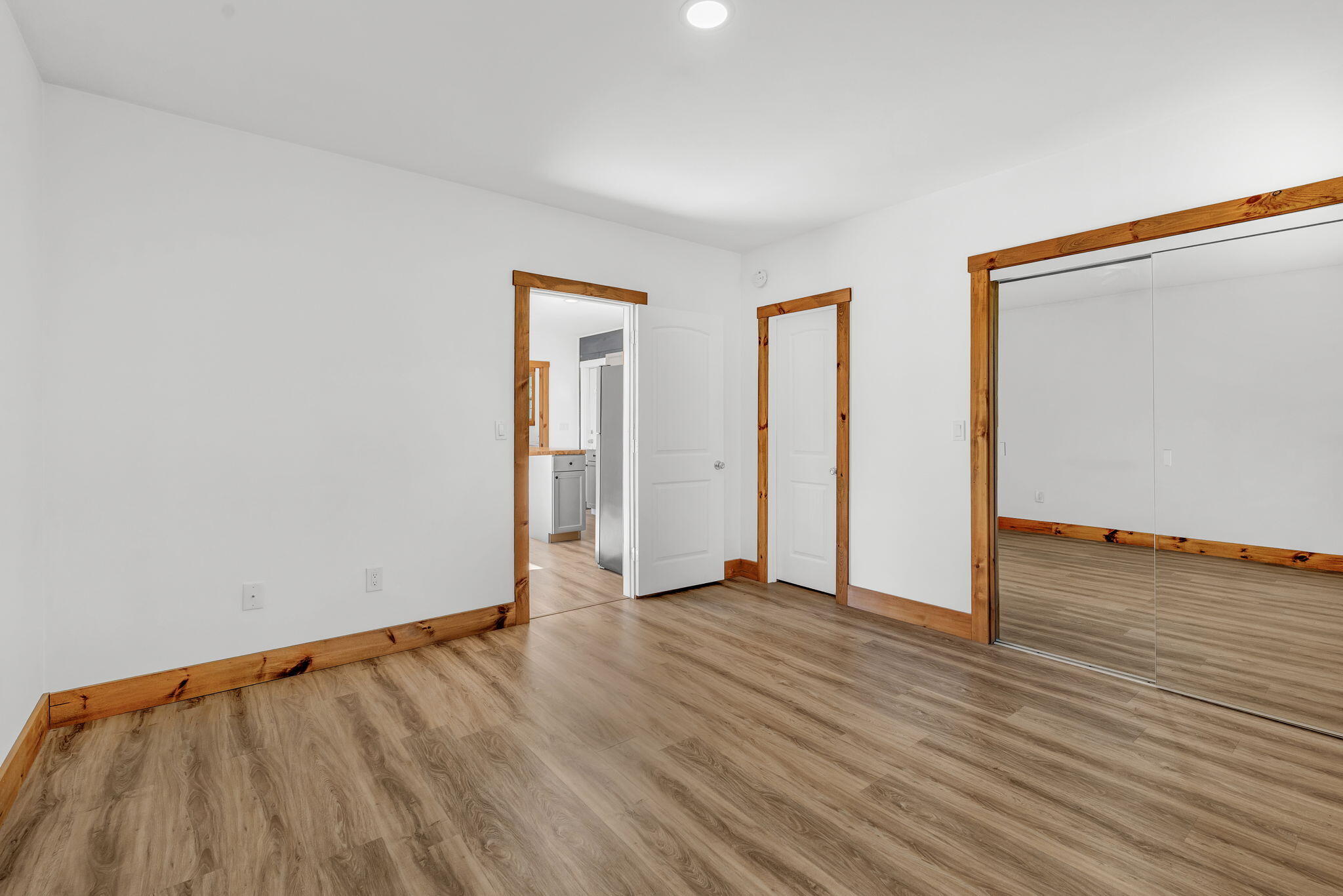 727 N Bend Road Surry ME 04684