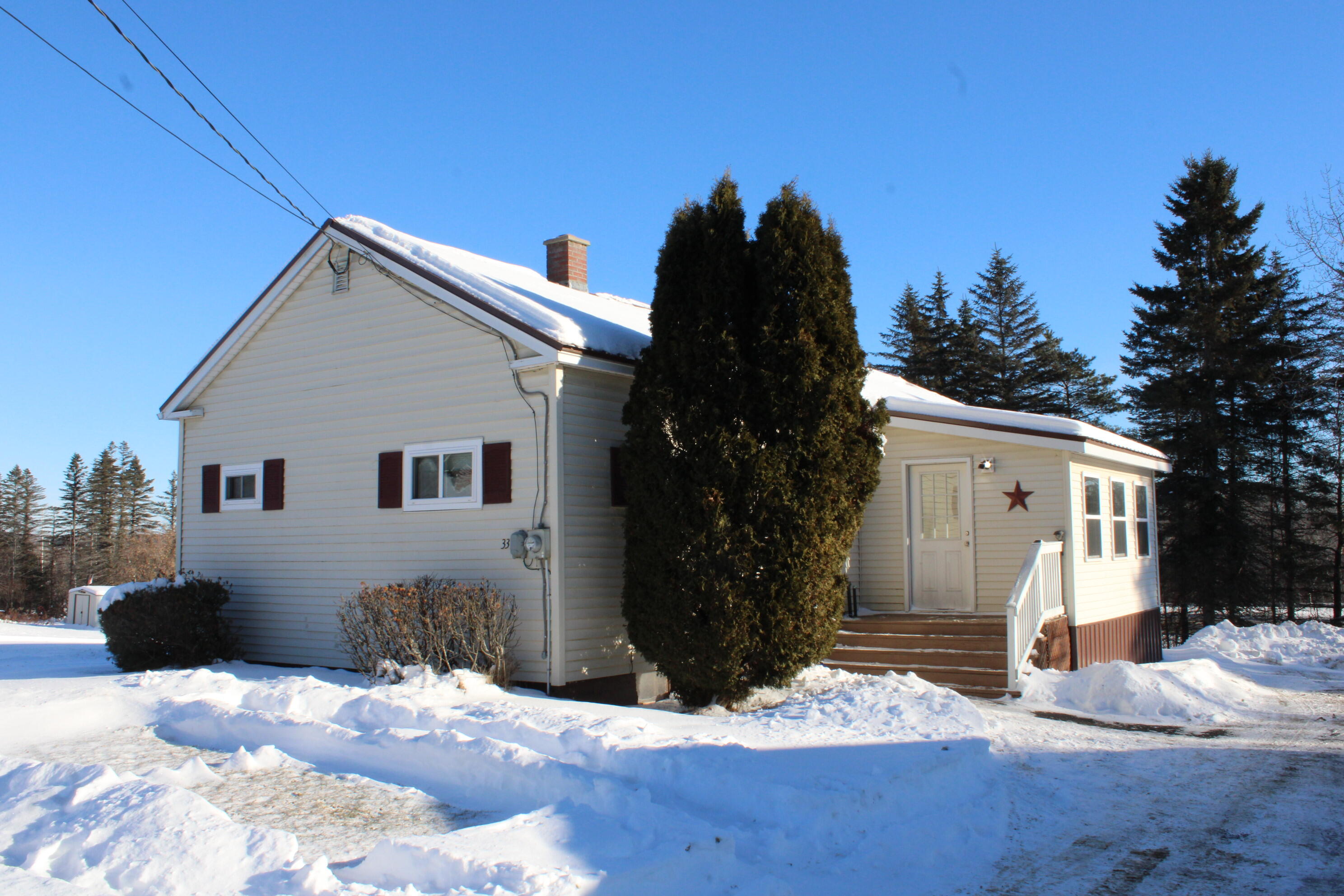 33 Midland Street Caribou ME 04736
