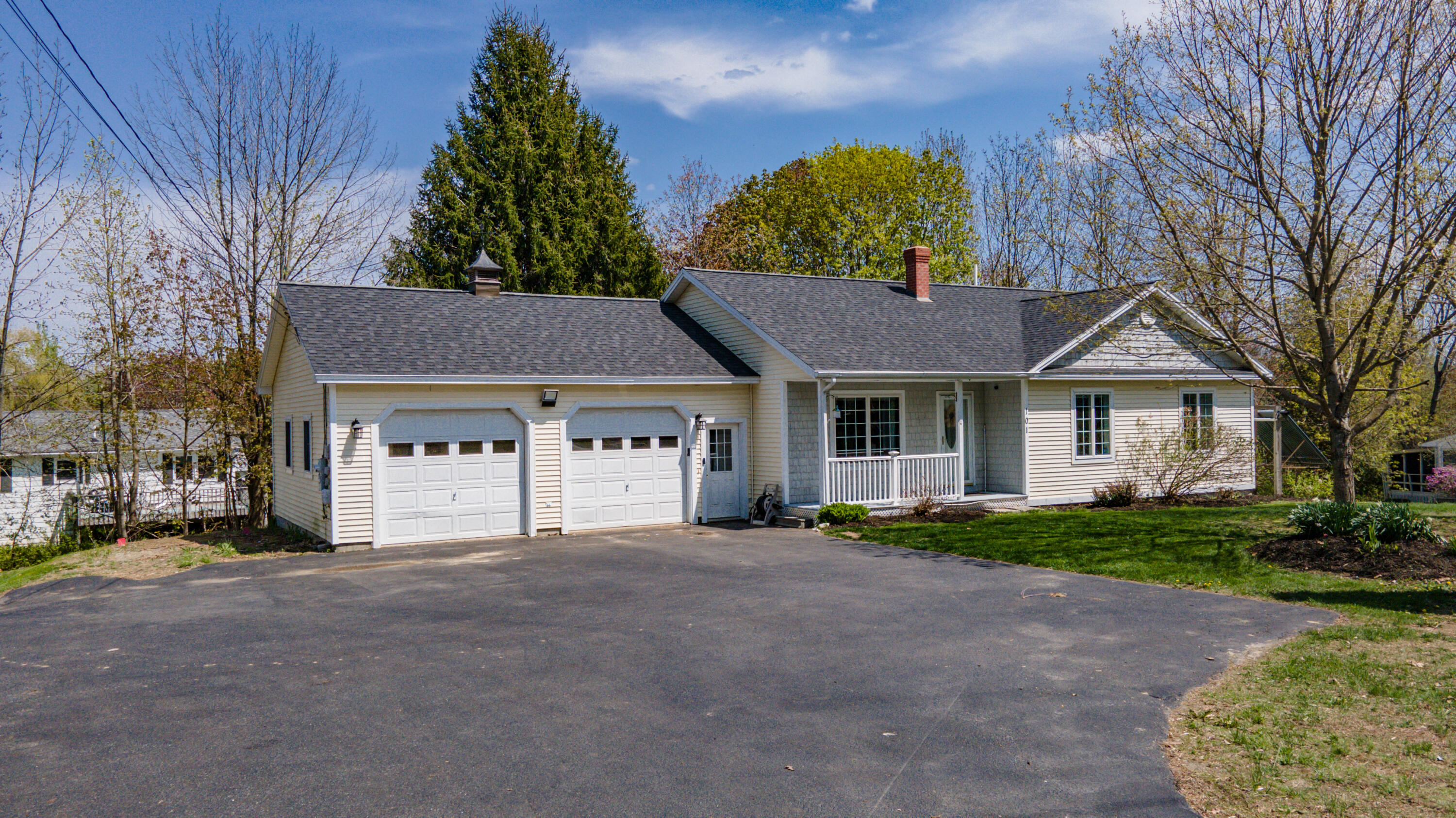 101 Readfield Road Manchester ME 04351