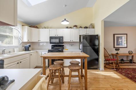 30 Riverview Drive North Berwick ME 03906