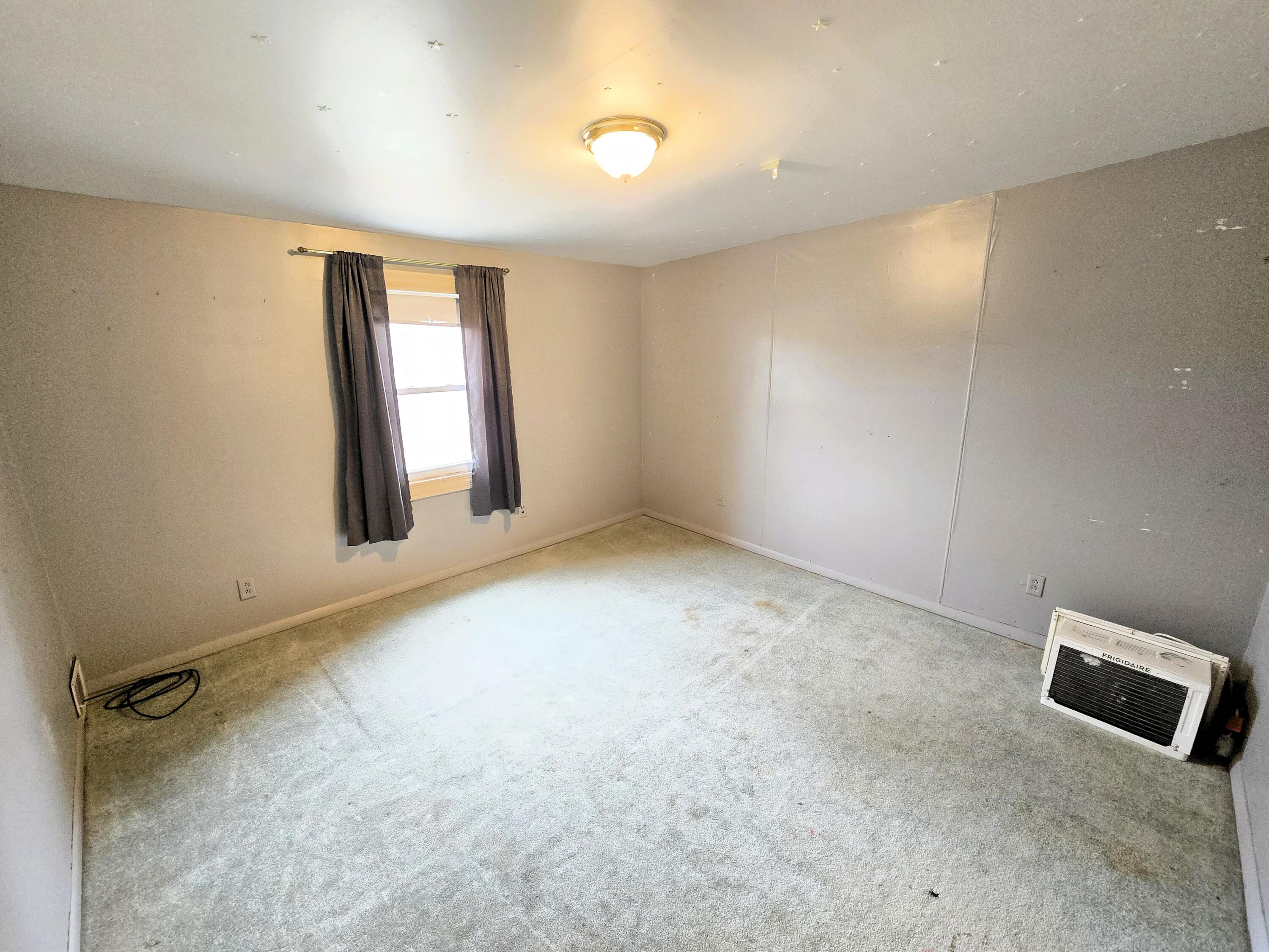 156 Depot Street Unity ME 04988