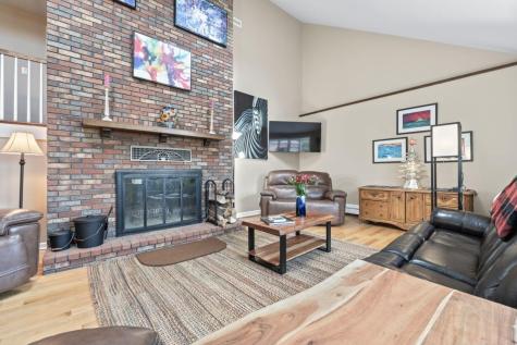 46 Casco Road Brunswick ME 04011