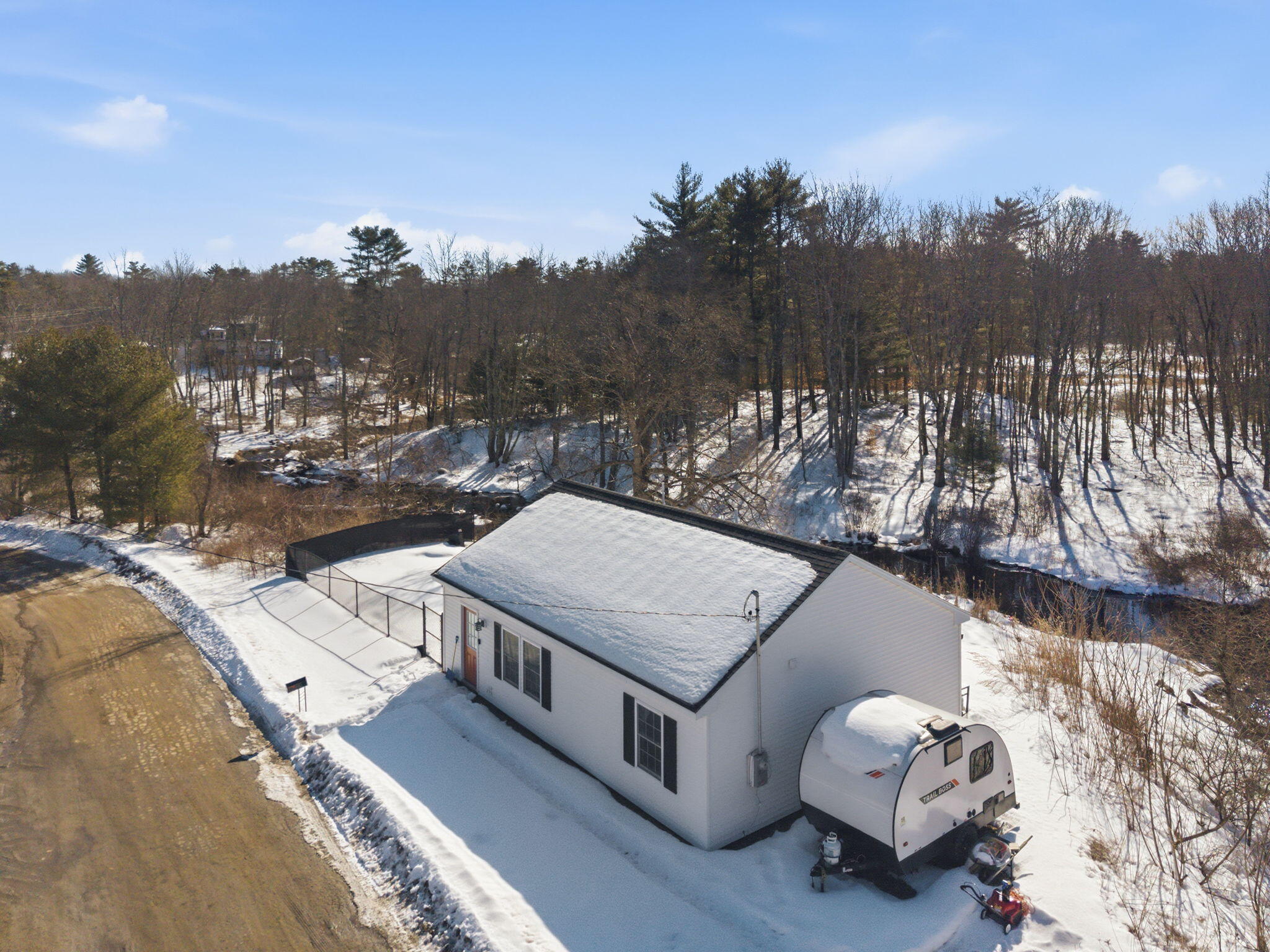 10 Old Thomaston Road Chelsea ME 04330