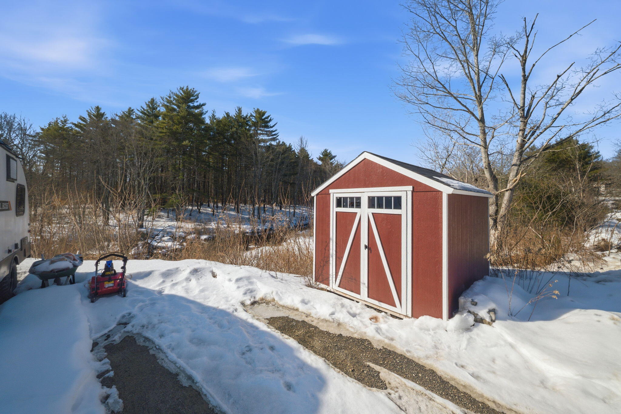 10 Old Thomaston Road Chelsea ME 04330