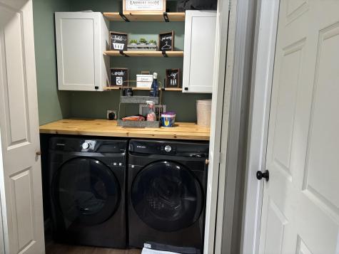 10 Old Thomaston Road Chelsea ME 04330