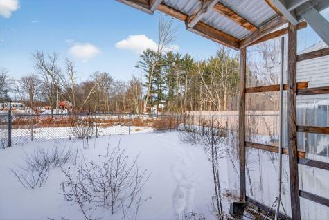 37 Depot Street Buckfield ME 04220