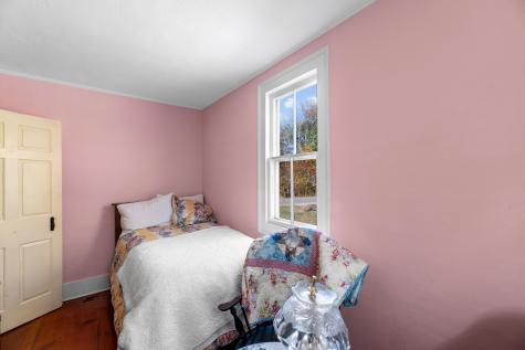 3 Point Road Belgrade ME 04917