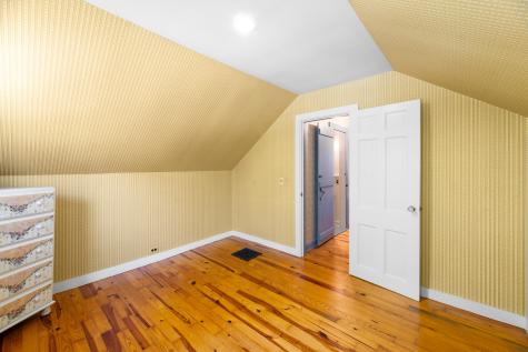 3 Point Road Belgrade ME 04917