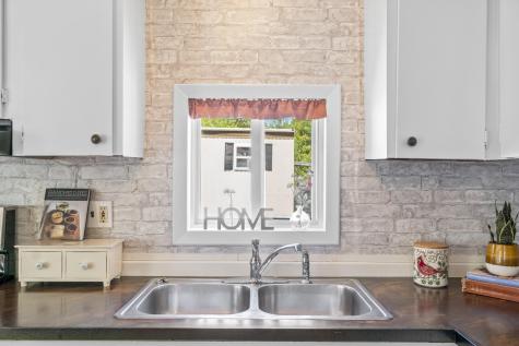 142 Cheryl Lane Oxford ME 04270