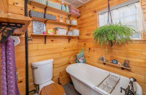 386 Front Street Richmond ME 04357