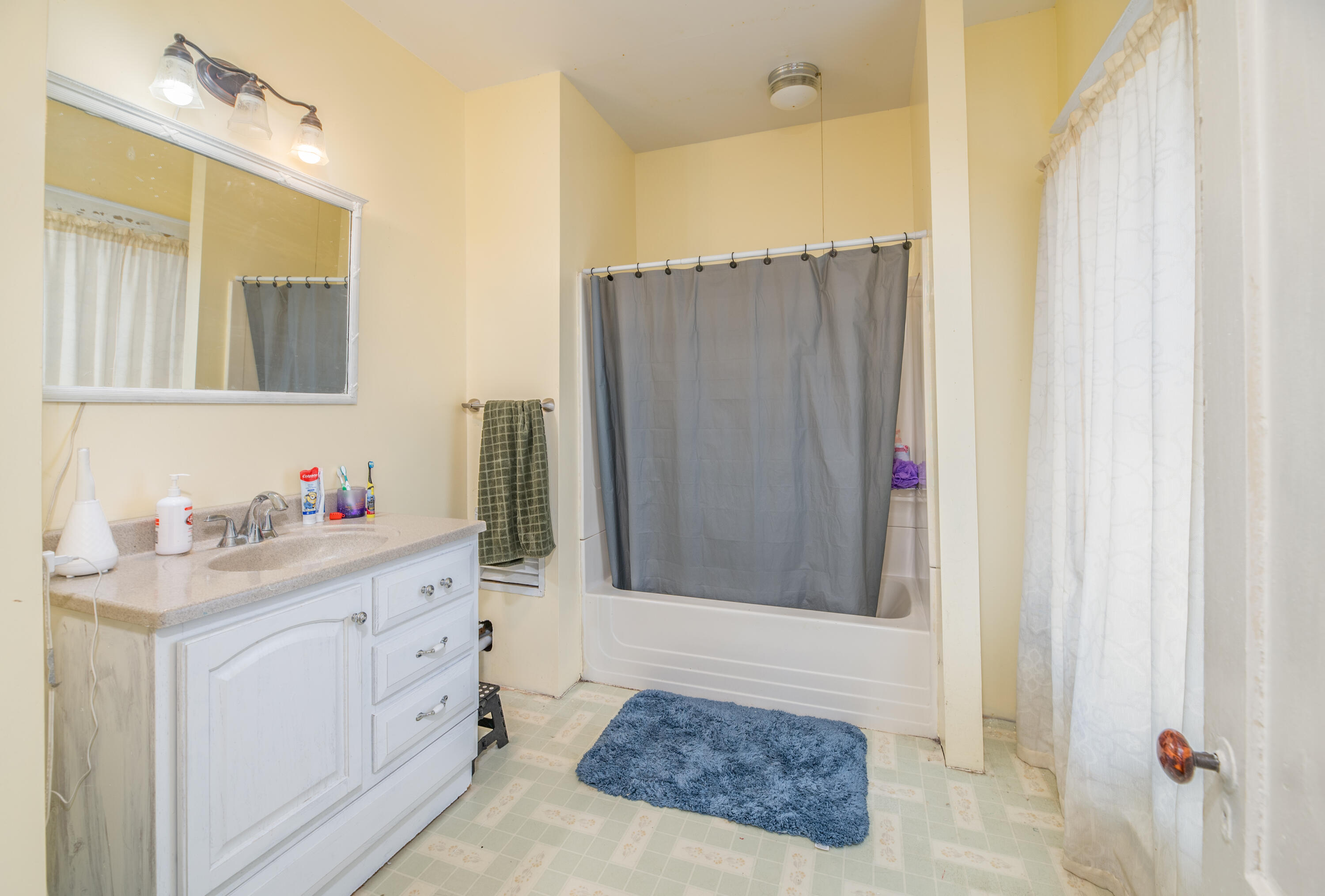 386 Front Street Richmond ME 04357