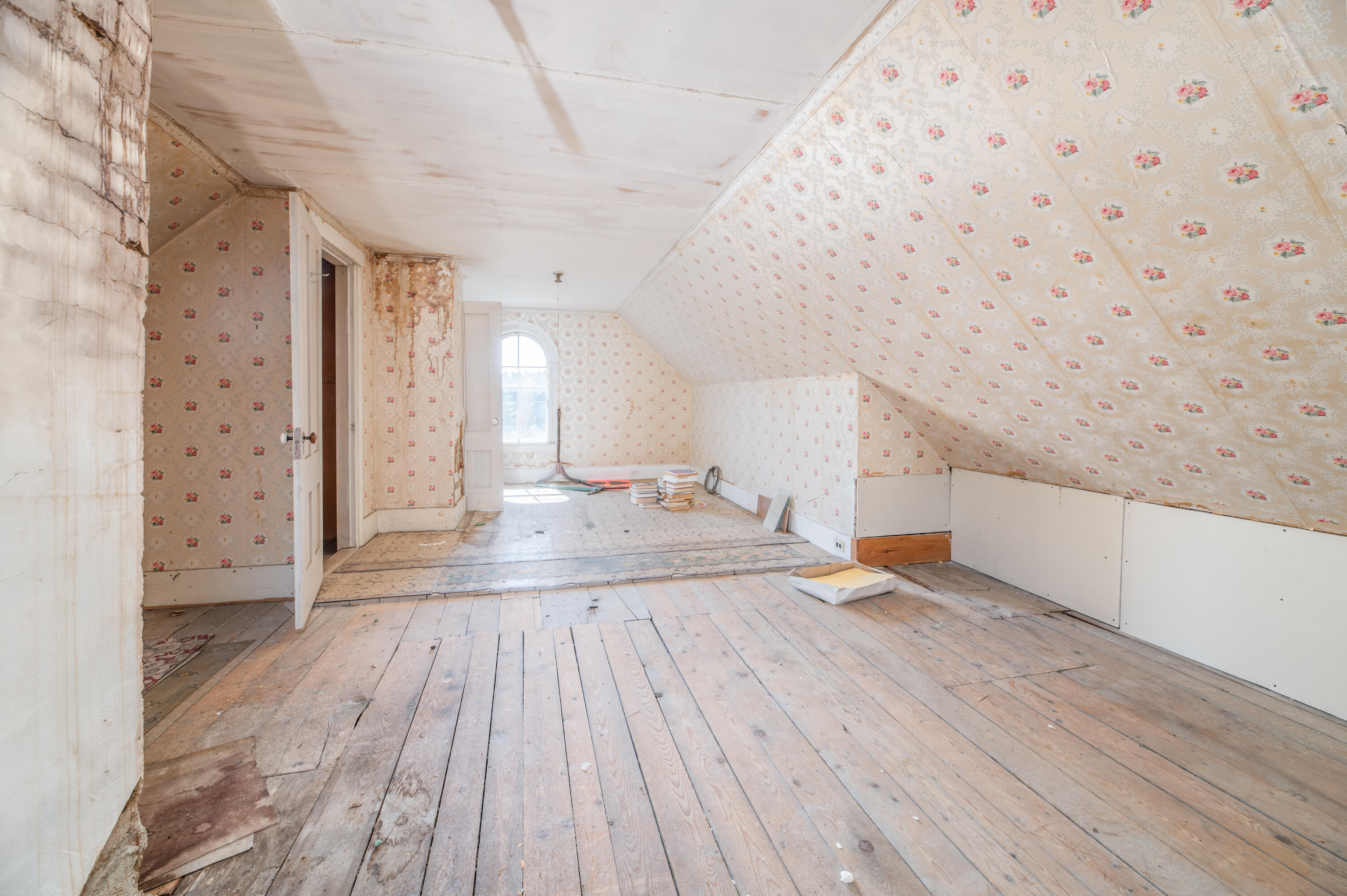 386 Front Street Richmond ME 04357