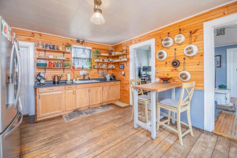 386 Front Street Richmond ME 04357