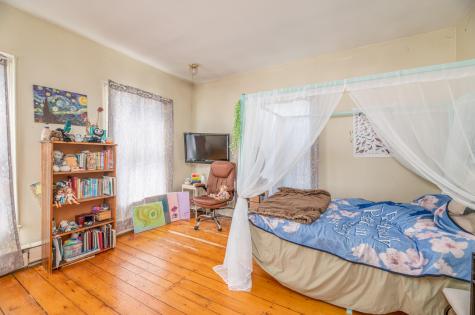 386 Front Street Richmond ME 04357