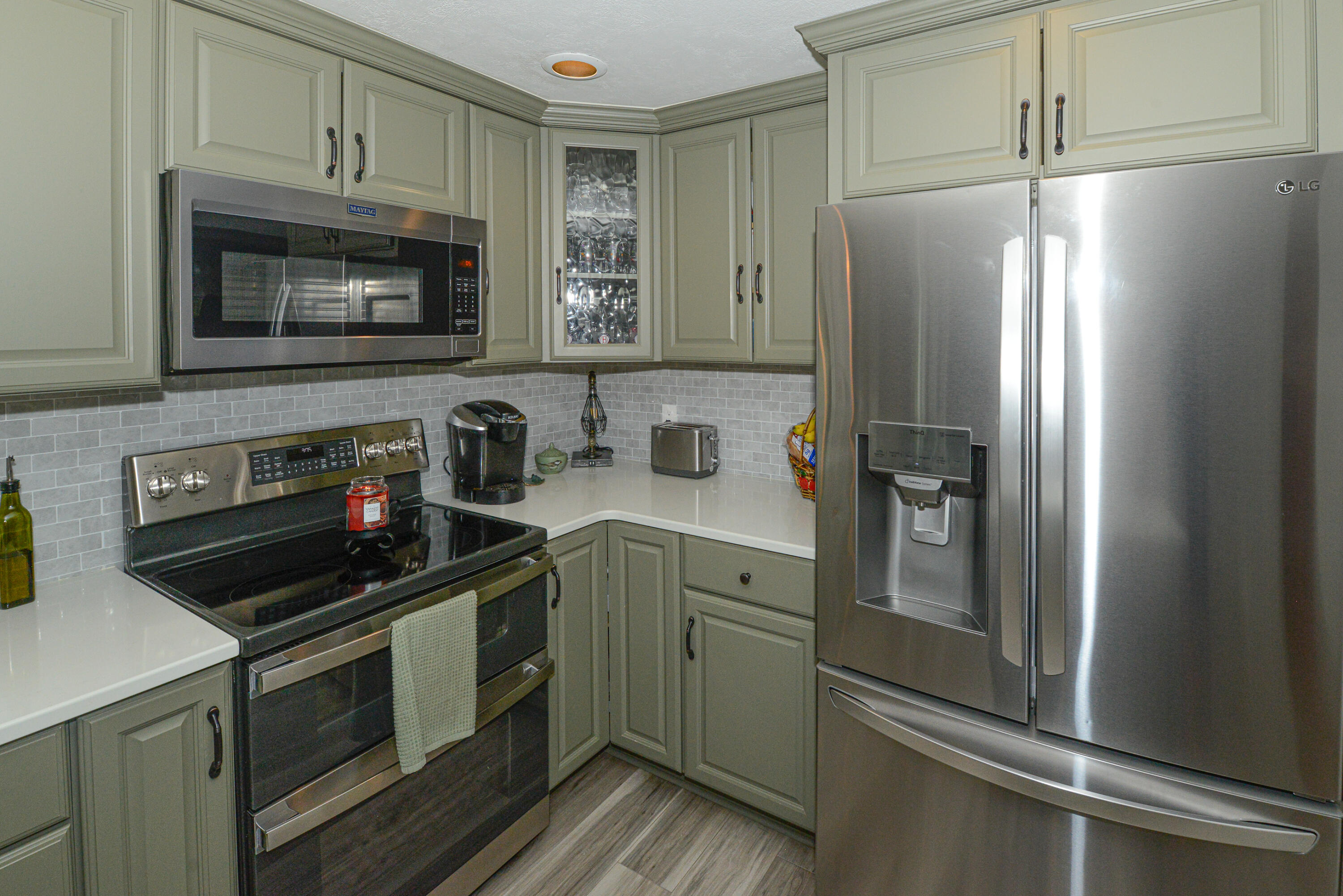 25 Jefferson Court Naples ME 04055