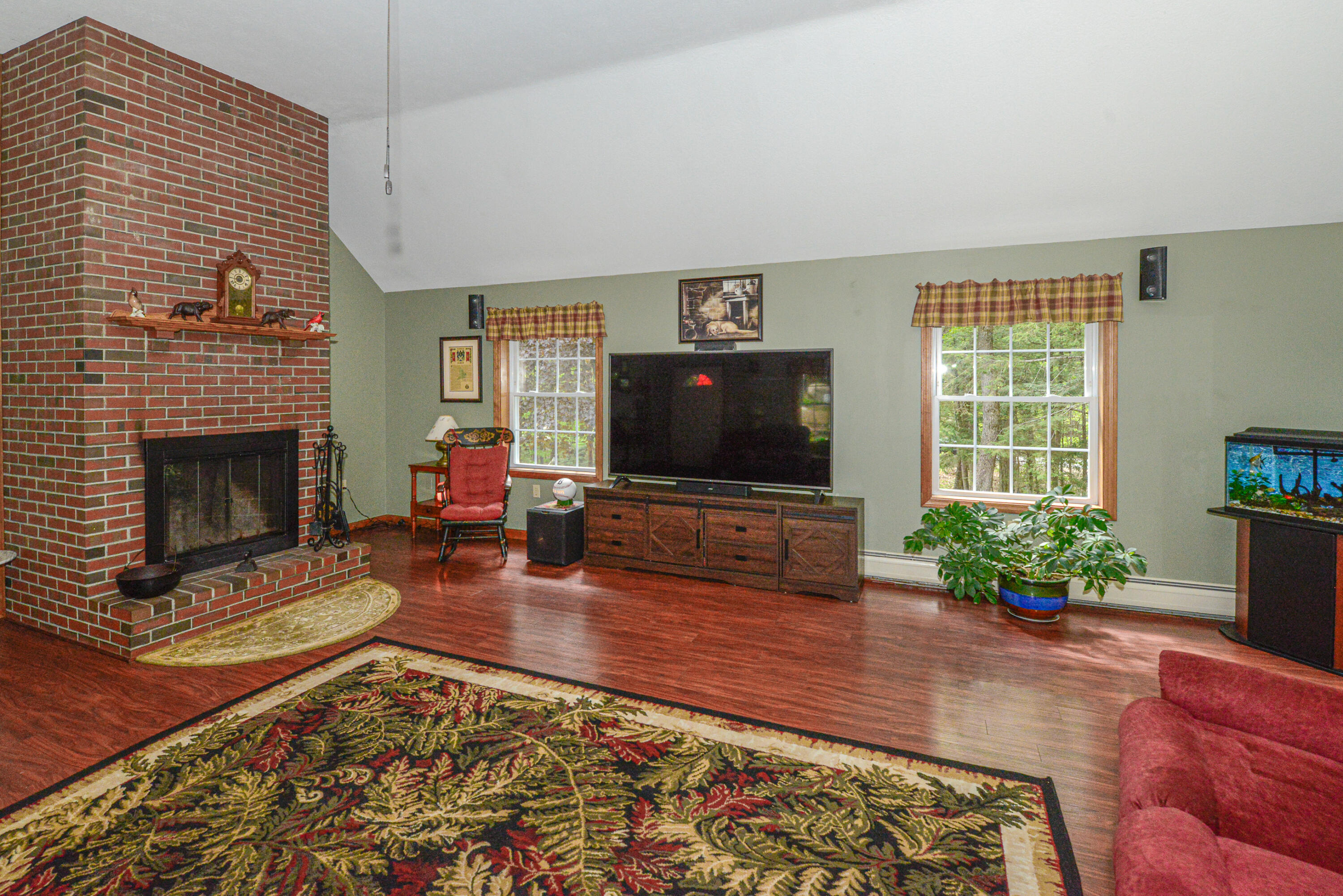 25 Jefferson Court Naples ME 04055