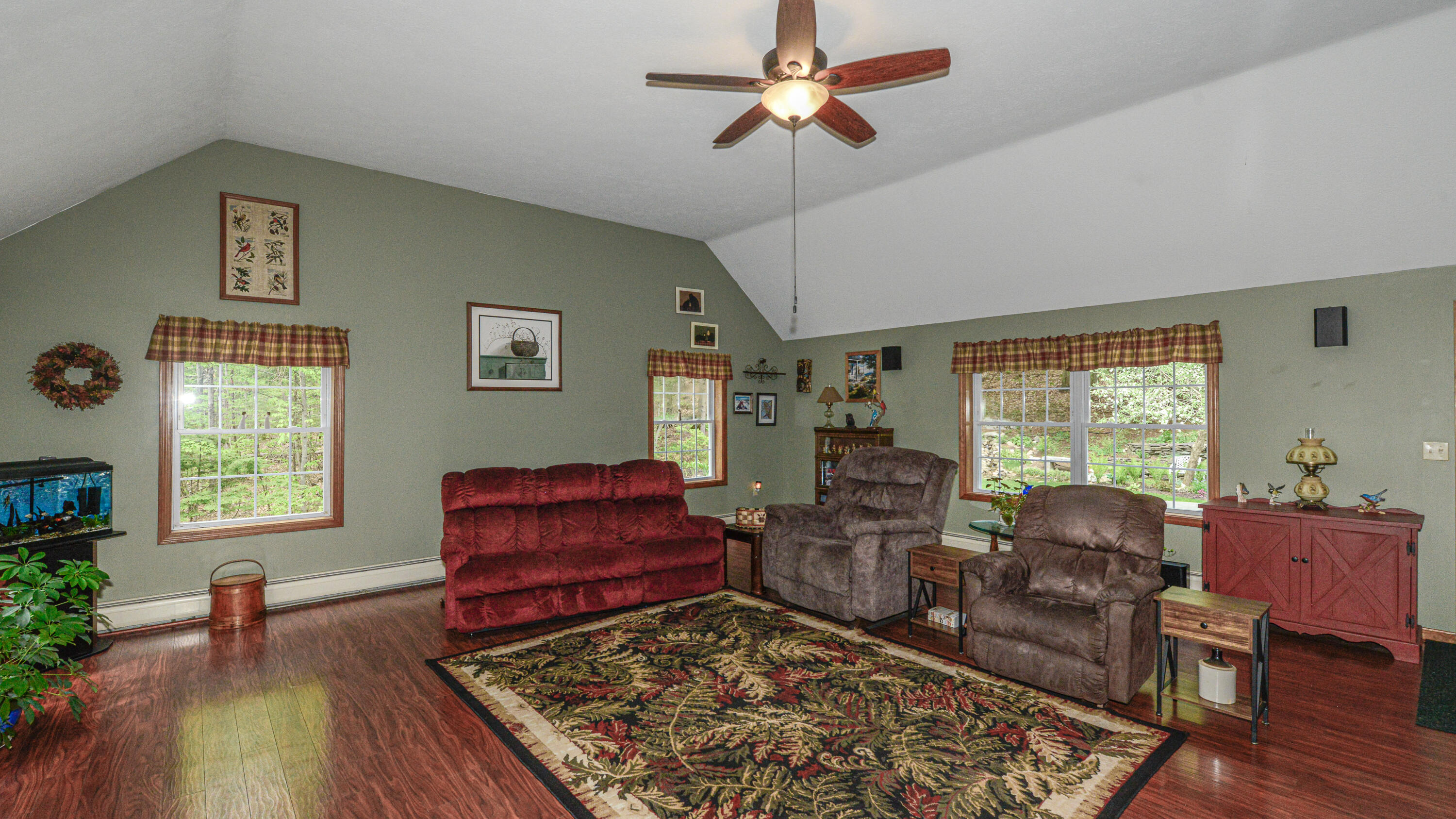 25 Jefferson Court Naples ME 04055