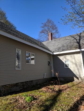 32 Main Street Raymond ME 04071