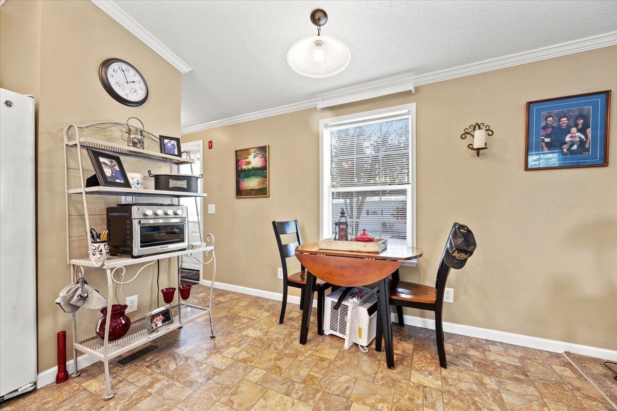 72 Golden Era Circle Alfred ME 04002