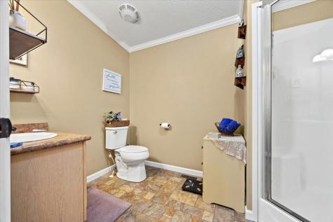 72 Golden Era Circle Alfred ME 04002