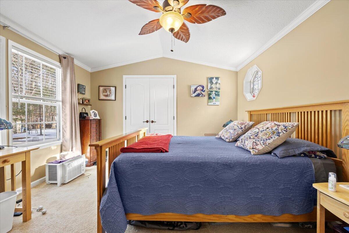 72 Golden Era Circle Alfred ME 04002