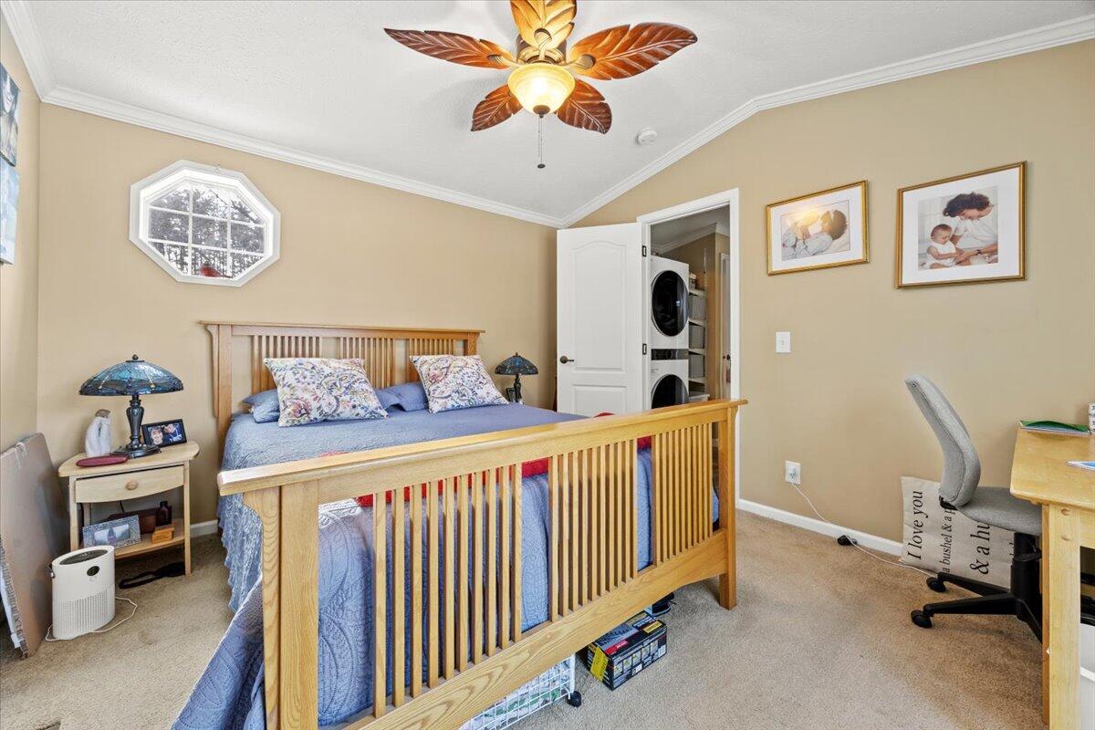 72 Golden Era Circle Alfred ME 04002