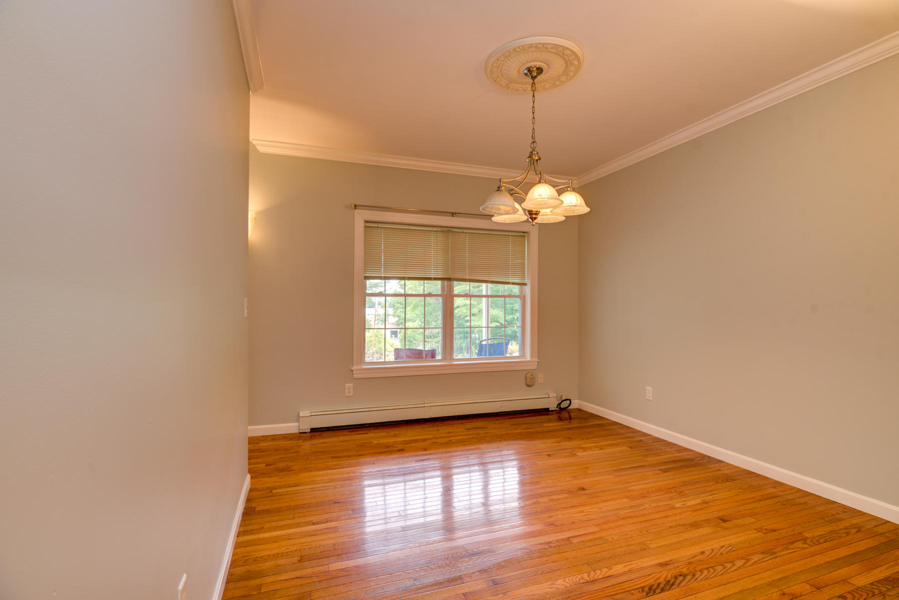 710 Garfield Road Auburn ME 04210