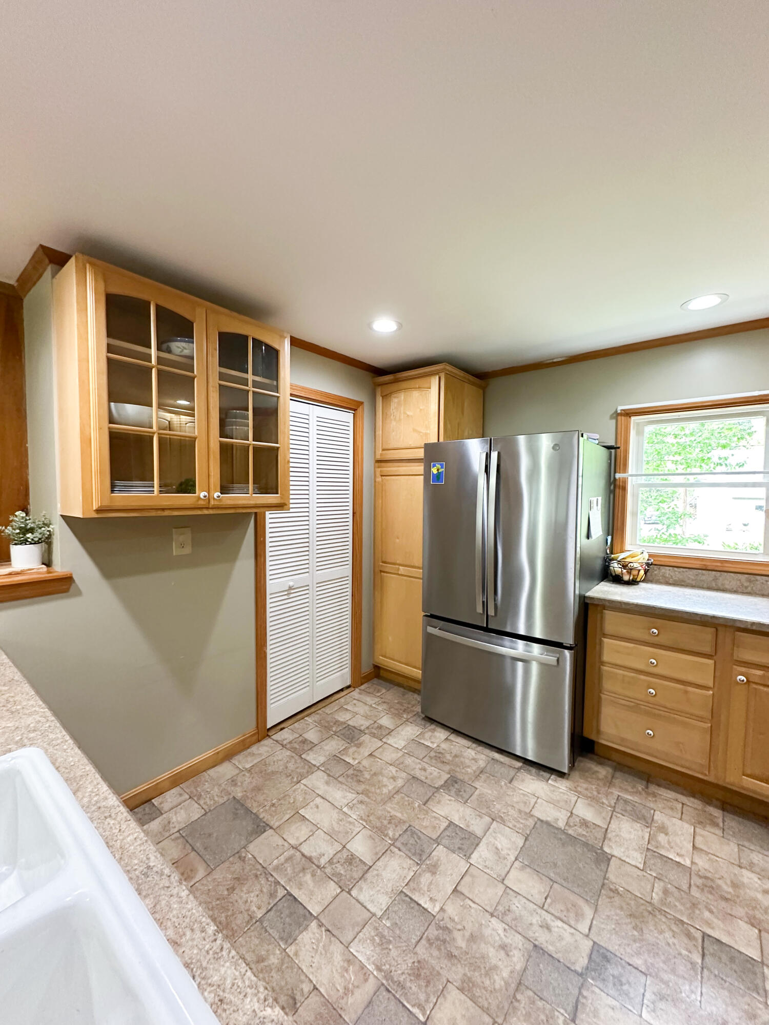 73 Papermill Road Hampden ME 04444