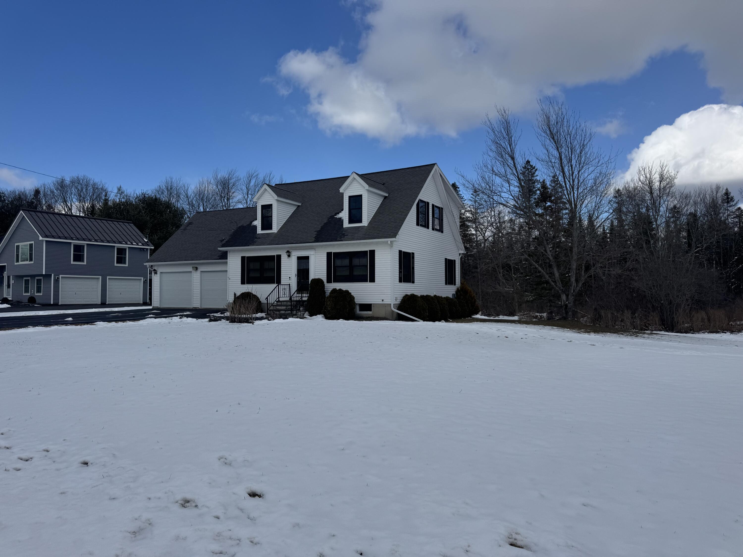 32 Main Trail Hampden ME 04444