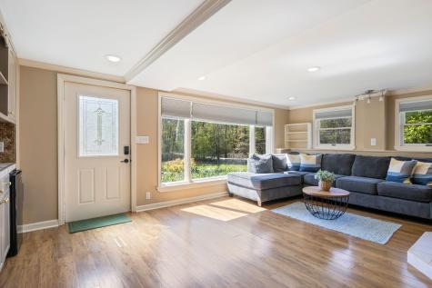 528 Bauneg Beg Hill Road North Berwick ME 03906