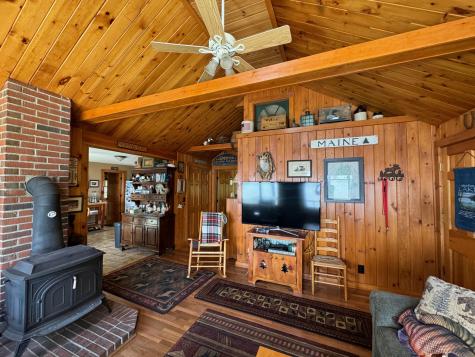 17 Trout Road Dover-foxcroft ME 04426