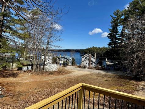 54 Boulder Road Raymond ME 04071