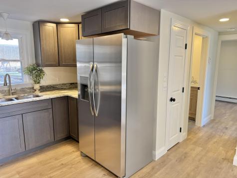 54 Boulder Road Raymond ME 04071