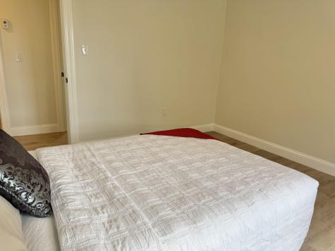 54 Boulder Road Raymond ME 04071