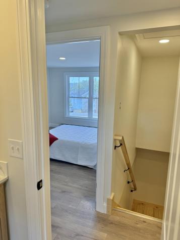 54 Boulder Road Raymond ME 04071