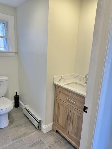 54 Boulder Road Raymond ME 04071