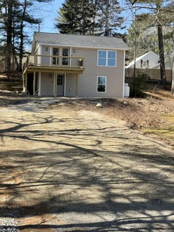 54 Boulder Road Raymond ME 04071