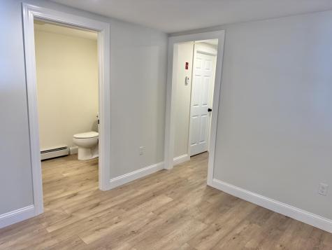 54 Boulder Road Raymond ME 04071