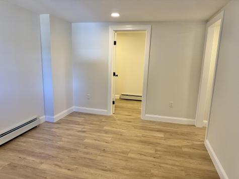 54 Boulder Road Raymond ME 04071