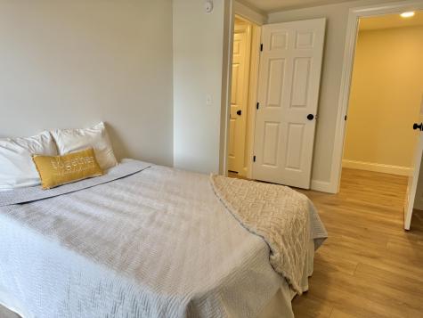 54 Boulder Road Raymond ME 04071