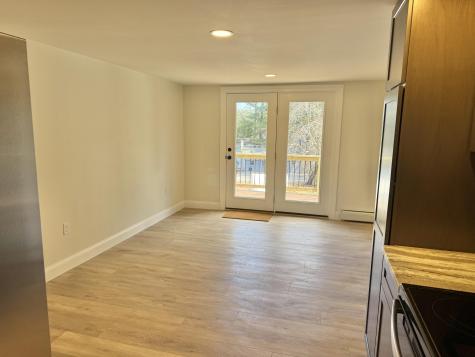 54 Boulder Road Raymond ME 04071