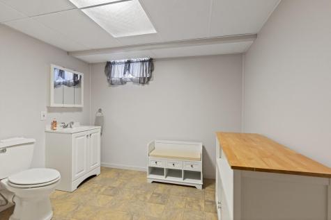 653 Abbott Road Winslow ME 04901