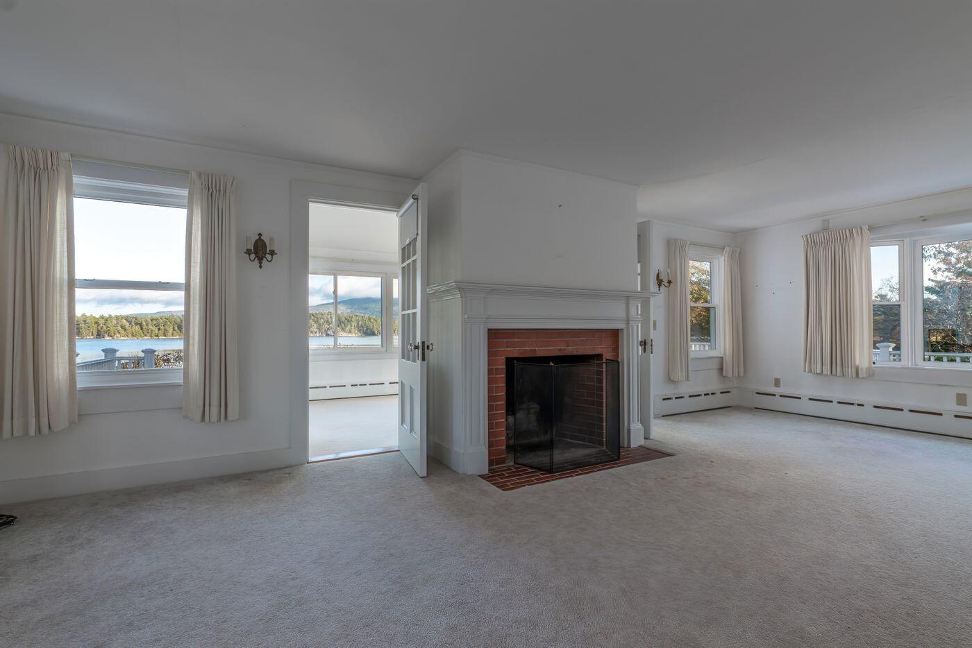 1122 Main Street Mount Desert ME 04660