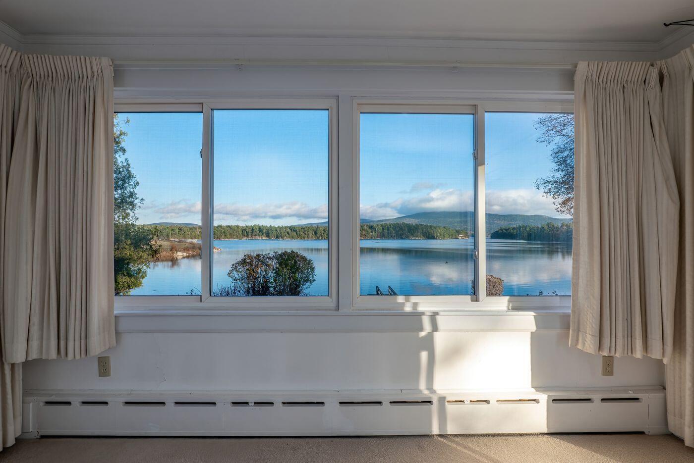 1122 Main Street Mount Desert ME 04660