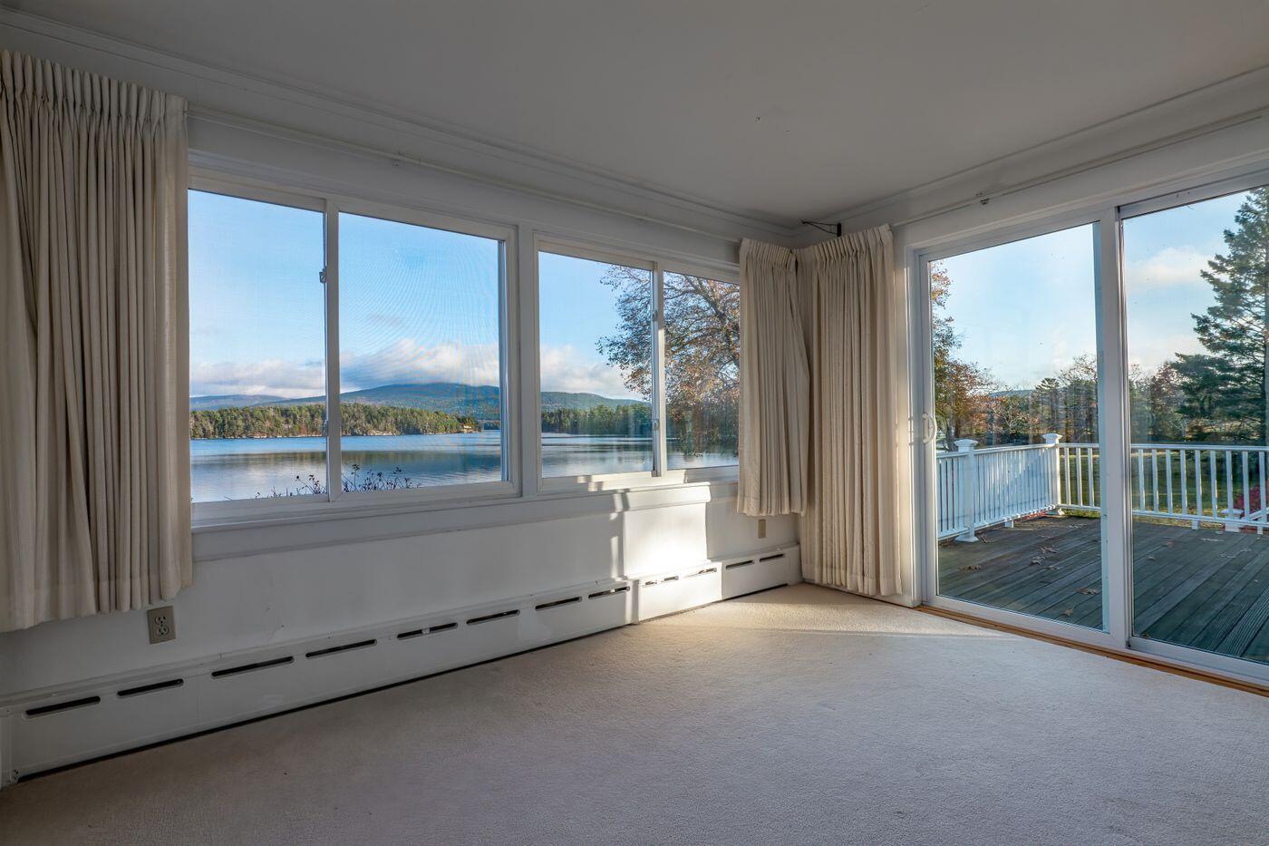 1122 Main Street Mount Desert ME 04660