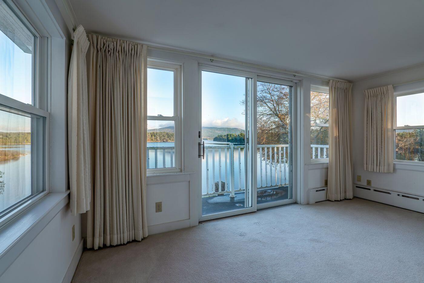 1122 Main Street Mount Desert ME 04660