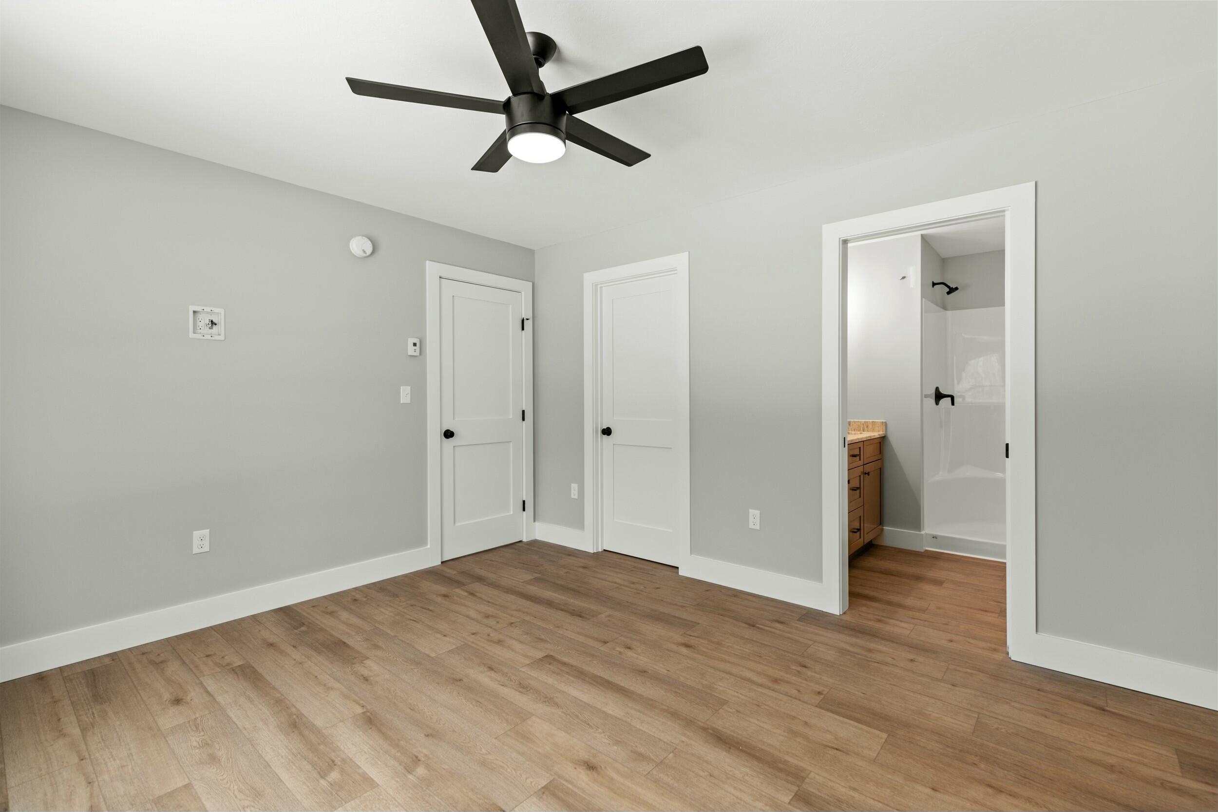 24 Hillside Drive Raymond ME 04071