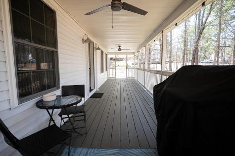 9 Ridge Road Raymond ME 04071