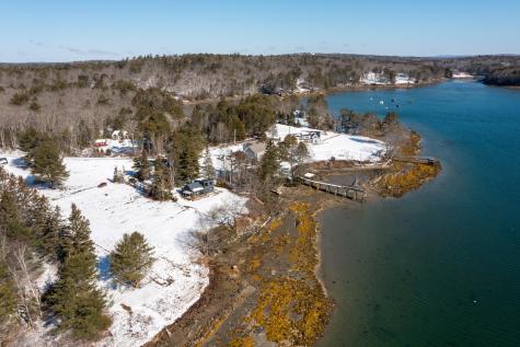 59 Greenland Cove Road Bremen ME 04551