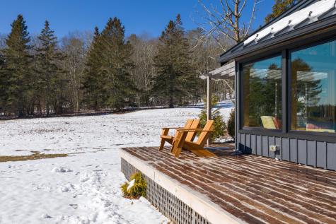 59 Greenland Cove Road Bremen ME 04551